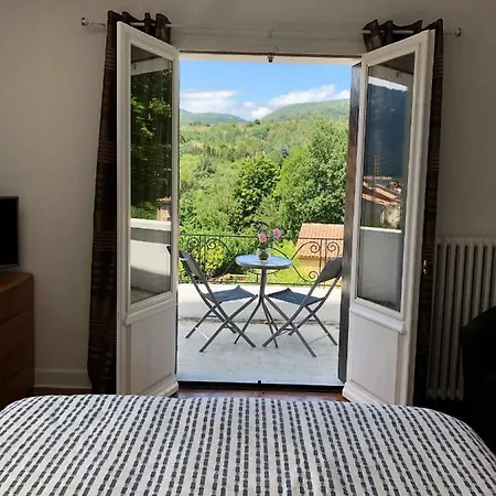 La Maison Blanche Chambres D’hôtes - Couette-café